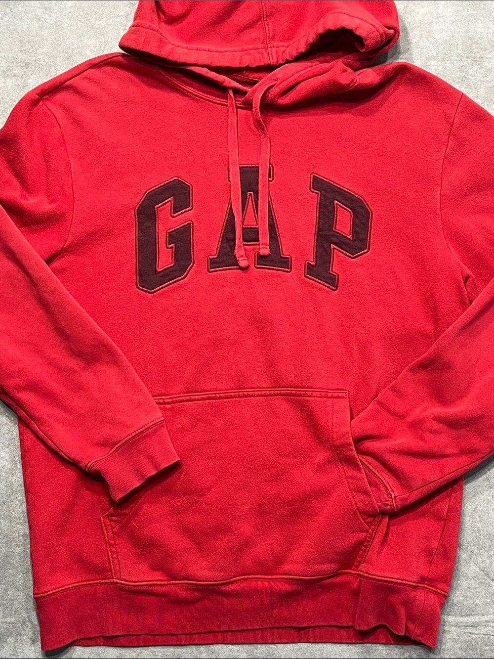 GAP Red Pullover‎ Hoodie Sweatshirt Logo Fleece Adult Medium Unisex